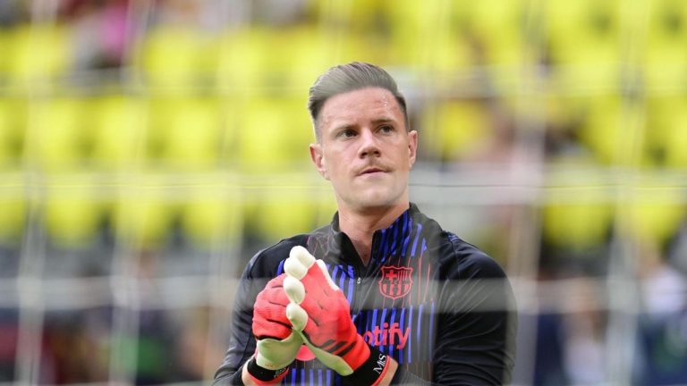 Barcelona'nın Alman kalecisi Ter Stegen'den kötü haber…