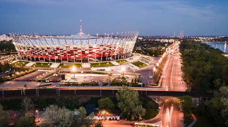UEFA, 2027 Şampiyonlar Ligi finalinin adresini duyurdu